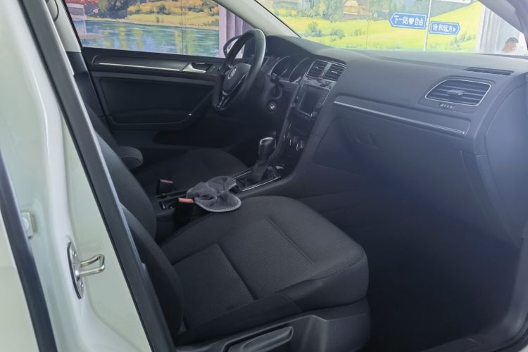 Volkswagen Golf 2017 #13 Volkswagen Golf 2017 car image #13