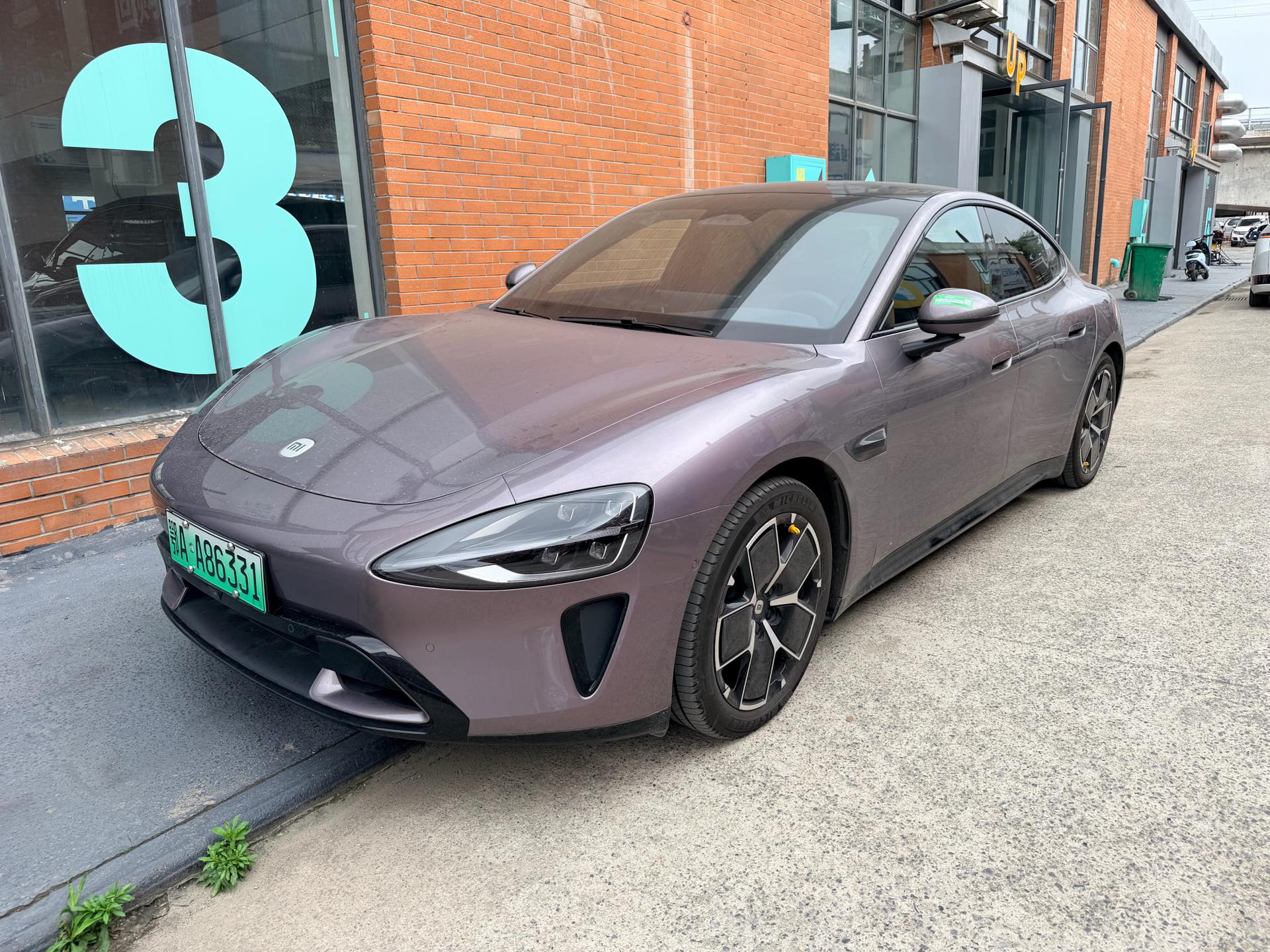 MI SU7 2024 car image 
