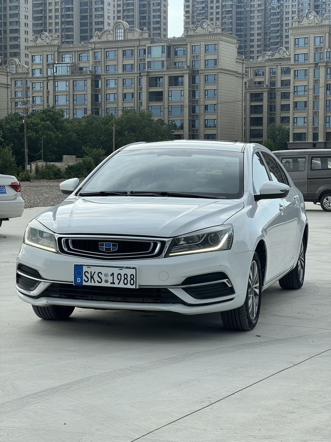 GEELY Emgrand 2018 GEELY Emgrand 2018 car image
