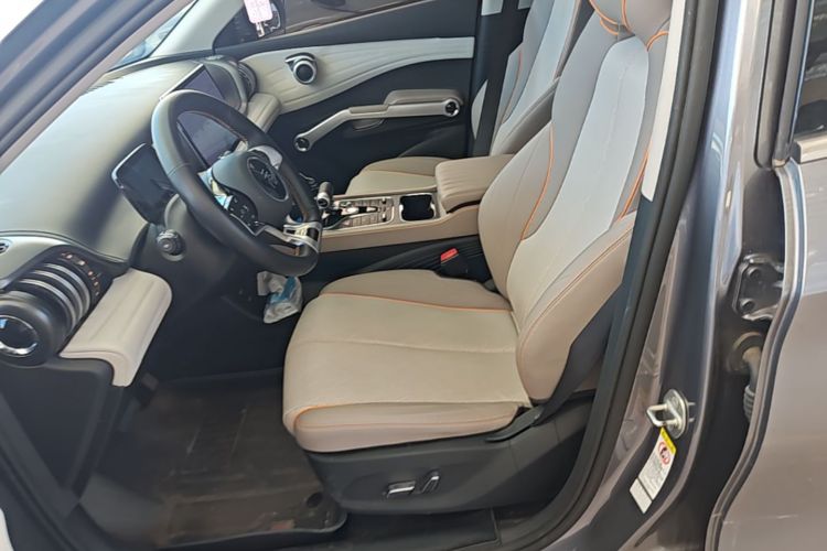 BYD Yuan Plus 2024 #15 BYD Yuan Plus 2024 car image #15