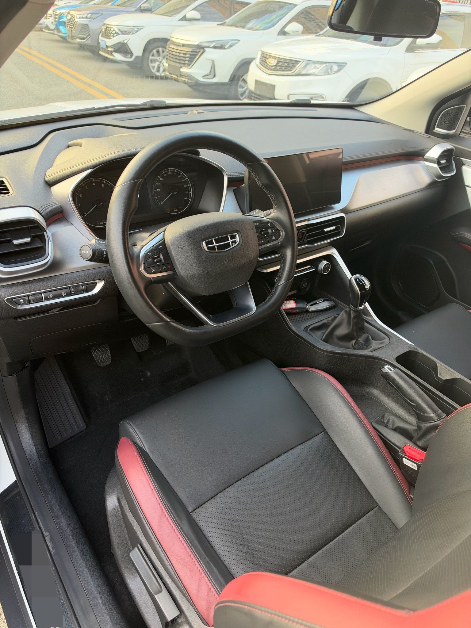 GEELY Coolray 2021 #5 GEELY Coolray 2021 car image #5