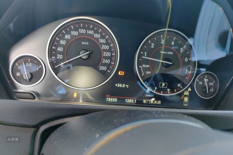 BMW 3 Series 2018 car image #13