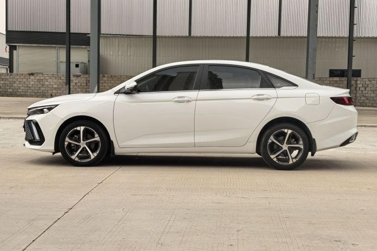 GEELY Emgrand L 2022 car image #5