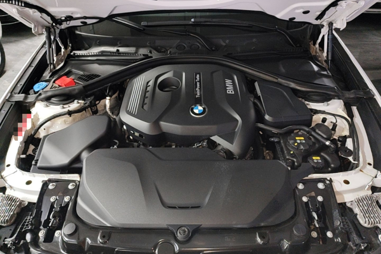 BMW 3 Series GT 2019 #20 BMW 3 Series GT 2019 car image #20