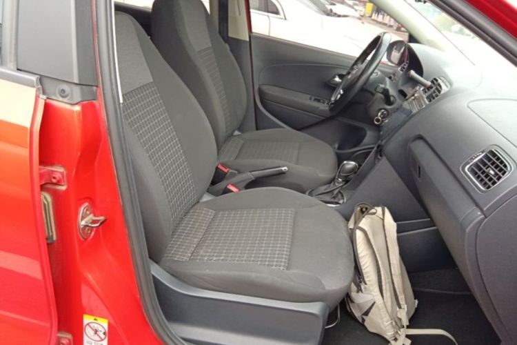 Volkswagen Polo 2016 #24 Volkswagen Polo 2016 car image #24