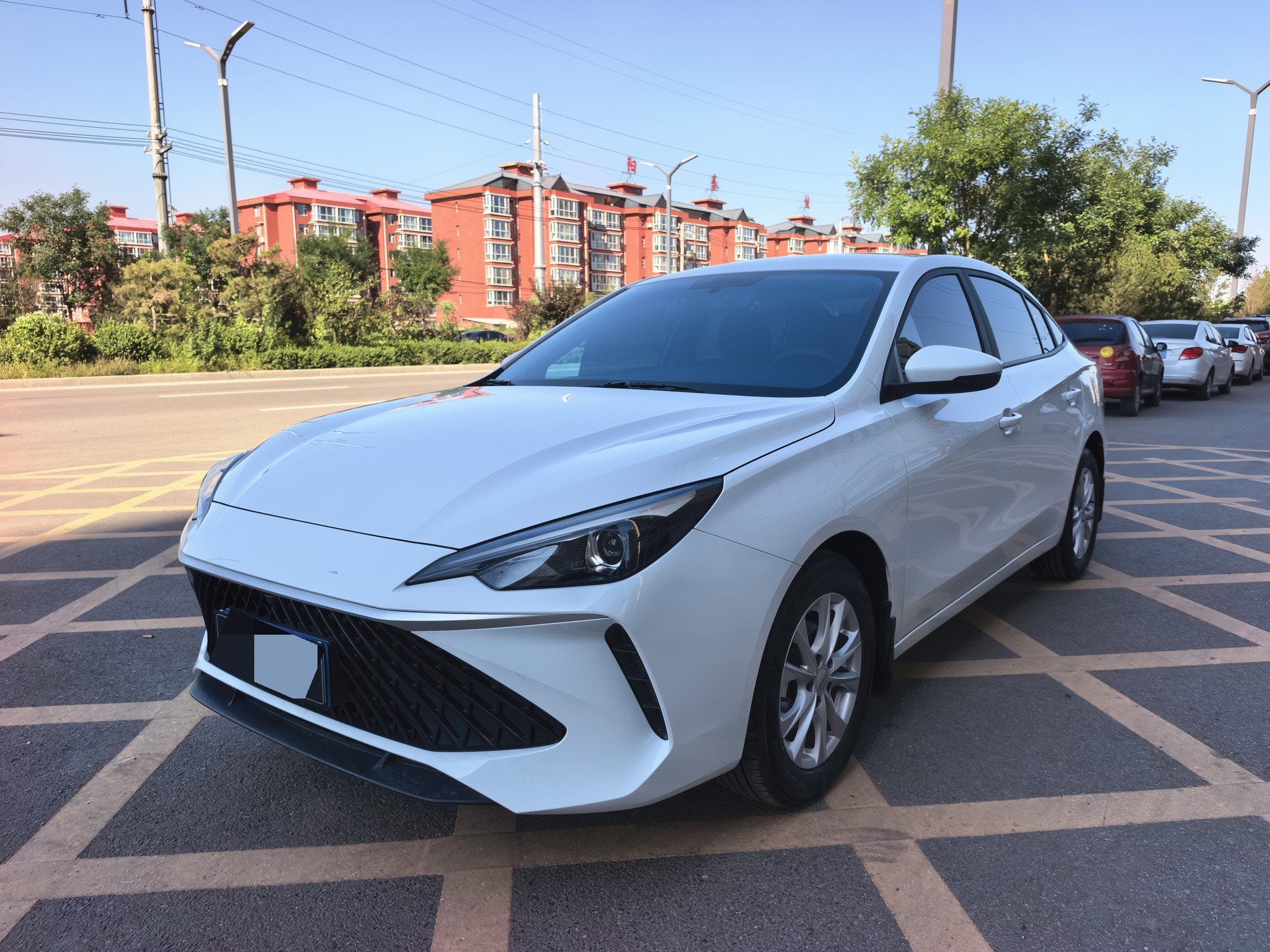 Roewe i5 2025 immagine di auto 