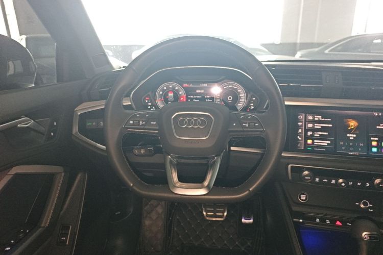 Audi Q3 2024 #12 Audi Q3 2024 car image #12