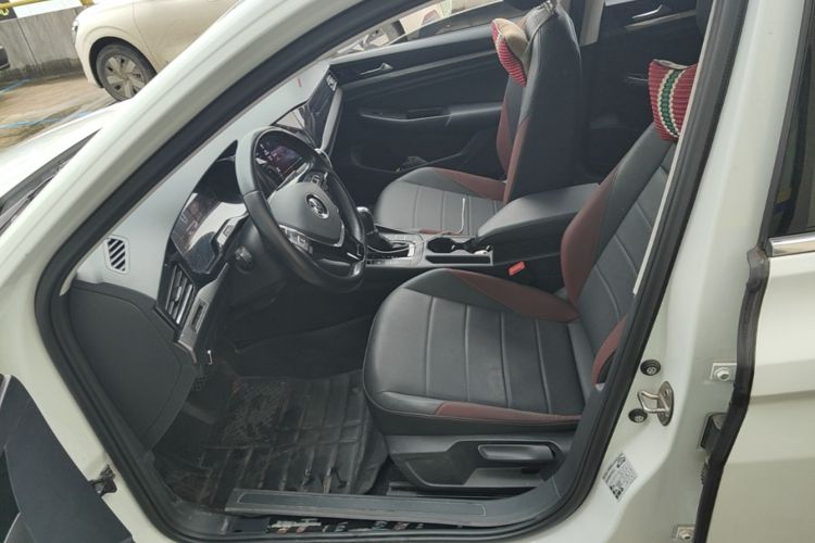 Volkswagen Bora 2021 car image #15