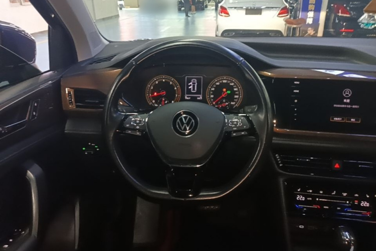 Volkswagen Tharu 2020 #15 Volkswagen Tharu 2020 car image #15
