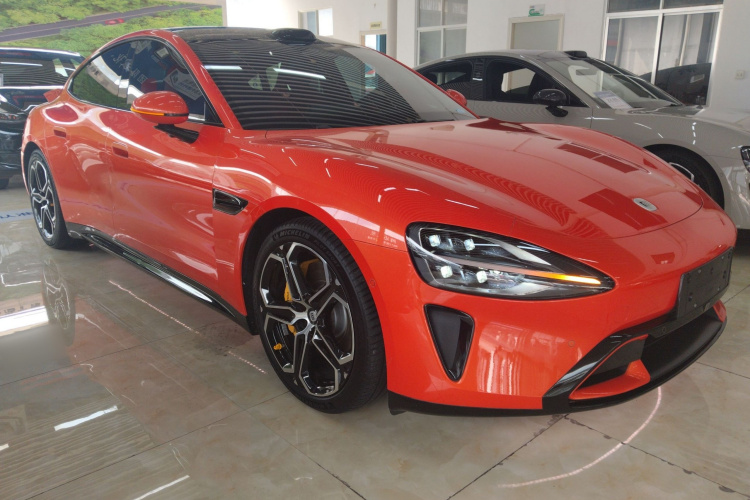 MI SU7 2024 image de voiture #4