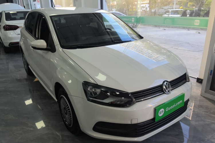 Volkswagen Polo 2019 #6 Volkswagen Polo 2019 صورة سيارة #6