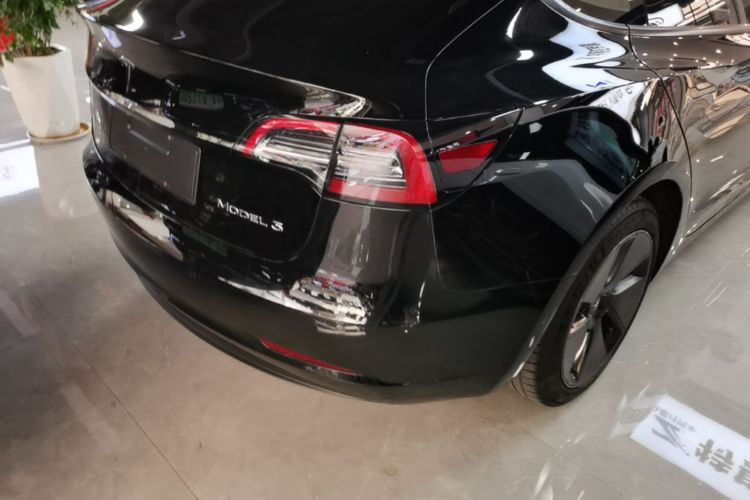 Tesla Model 3 2021 car image #8