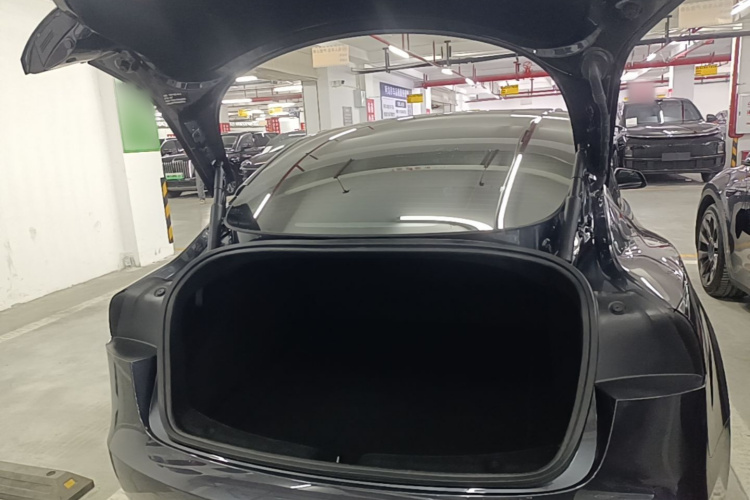 Tesla Model 3 2024 #19 Tesla Model 3 2024 car image #19