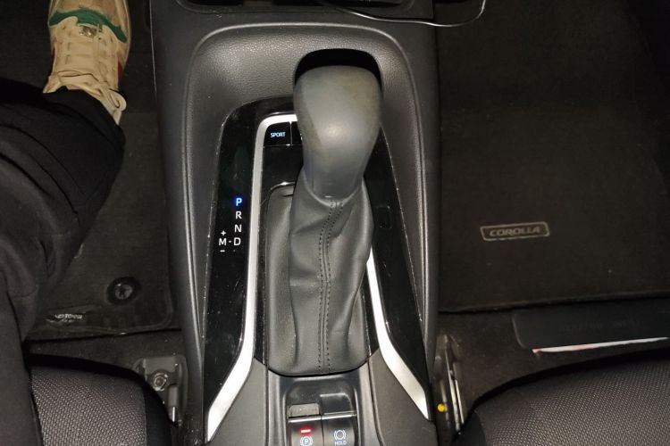 Toyota Corolla 2020 immagine di auto #16