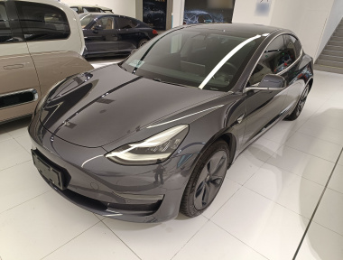 Tesla Model 3 2020 汽车图片 