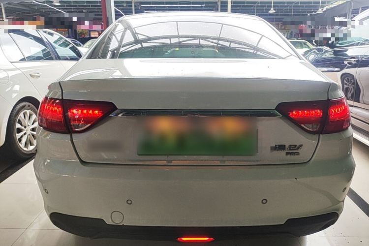 GEELY Emgrand New Energy 2022 #6 GEELY Emgrand New Energy 2022 car image #6