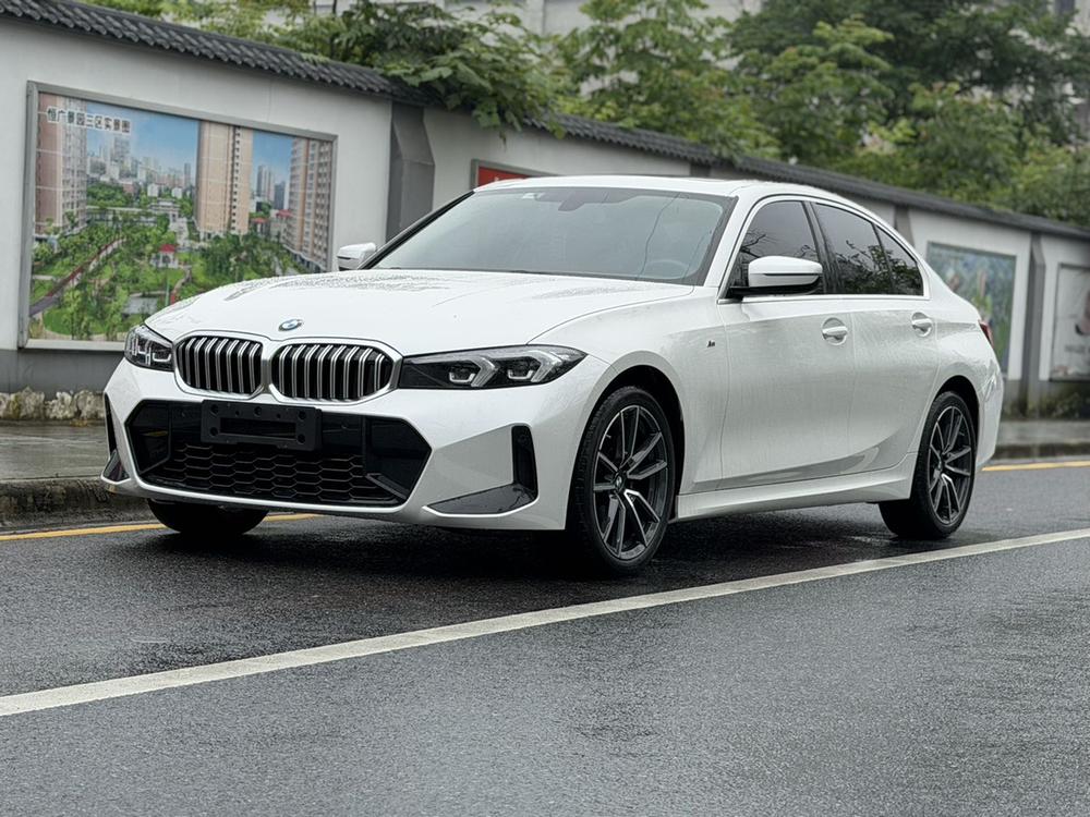 BMW 3 Series 2023 BMW 3 Series 2023 car image
