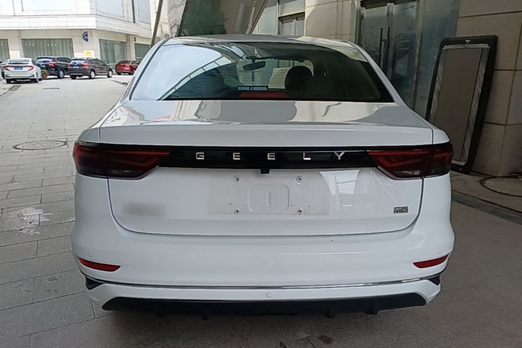 GEELY Emgrand 2024 #4 GEELY Emgrand 2024 car image #4