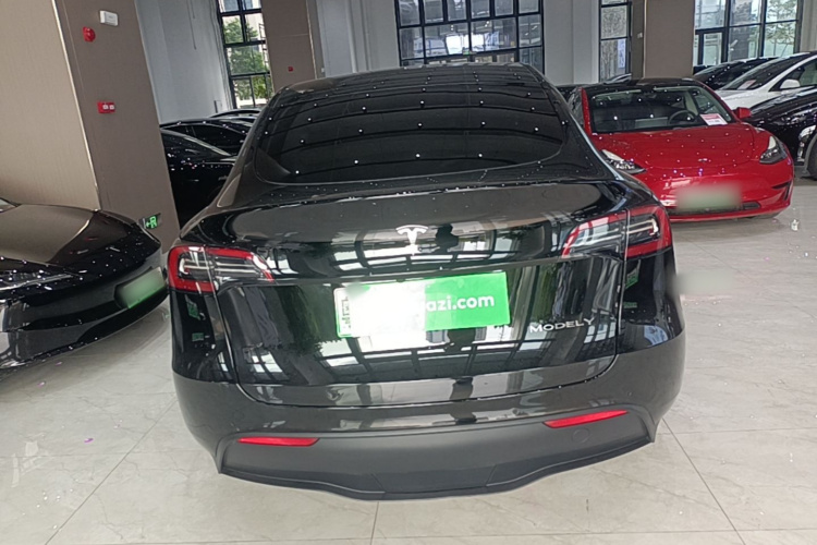 Tesla Model Y 2022 #6 Tesla Model Y 2022 immagine di auto #6