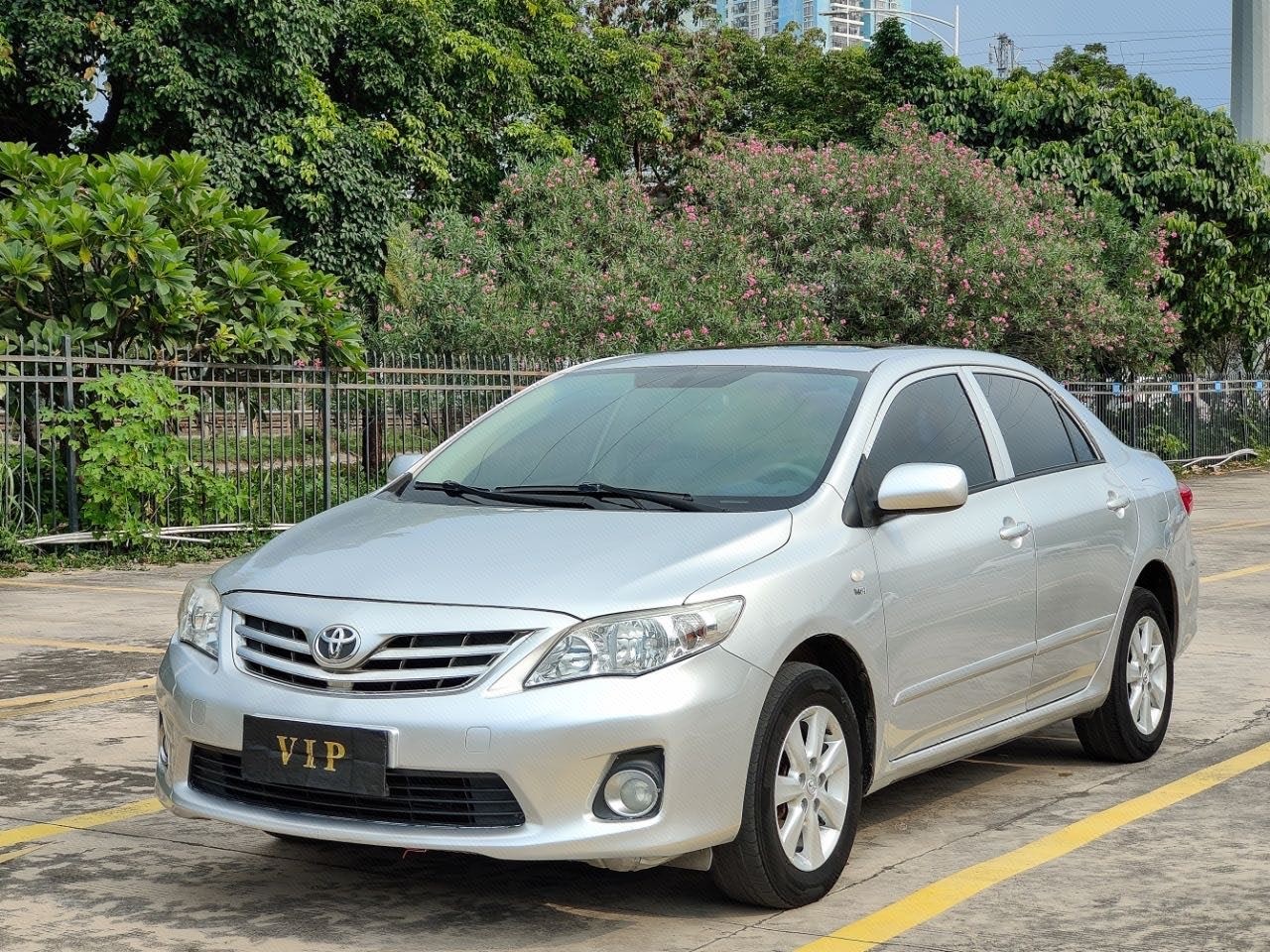 Toyota Corolla 2012 car image 