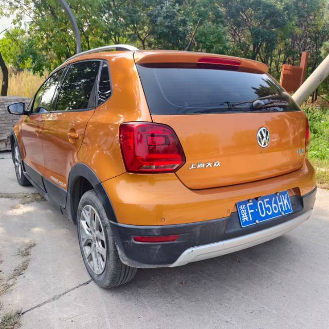 Volkswagen Polo 2015 #6 Volkswagen Polo 2015 car image #6