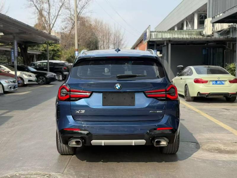 BMW X3 2022 car image #6