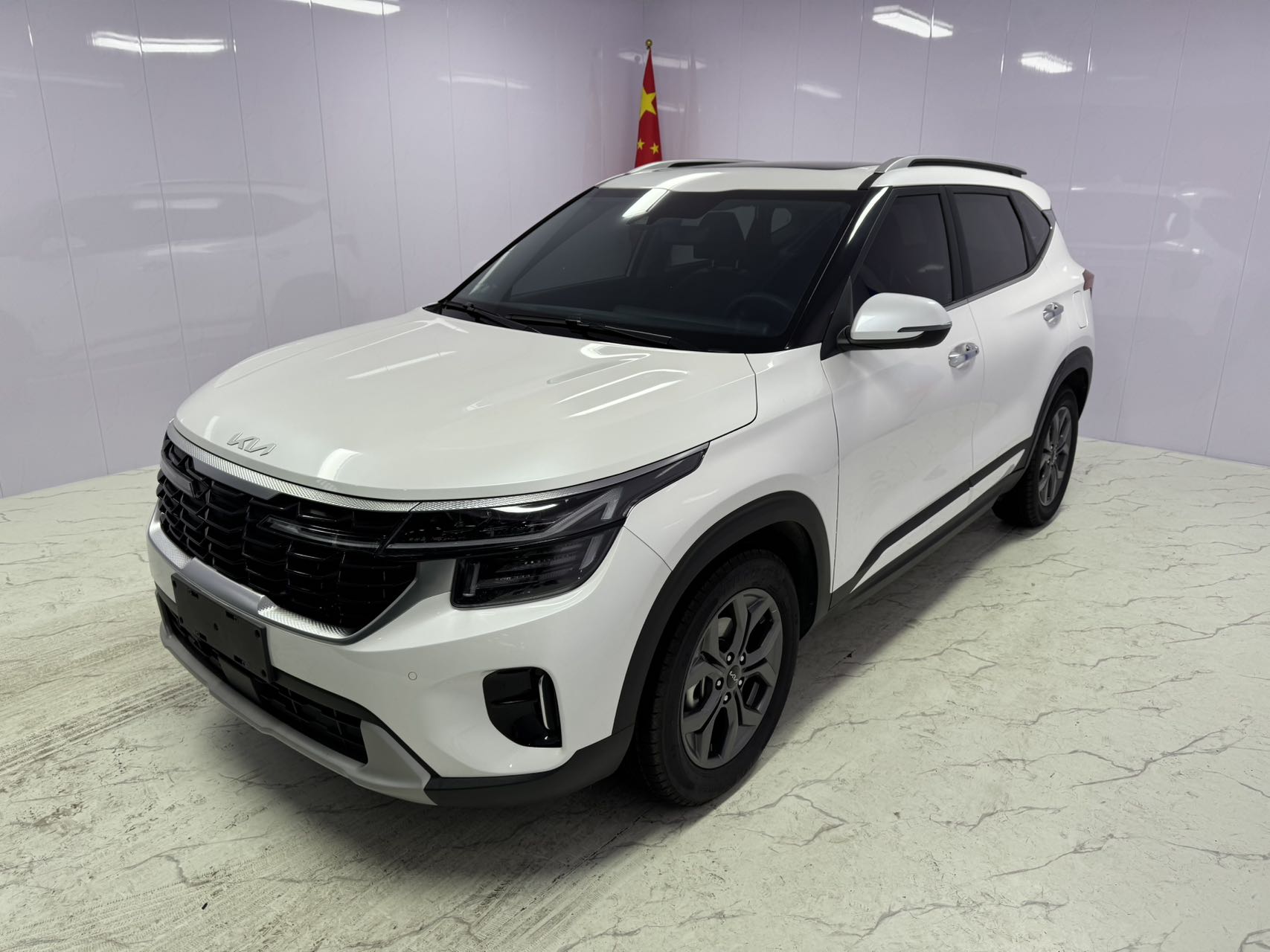 Kia Seltos 2023 car image 