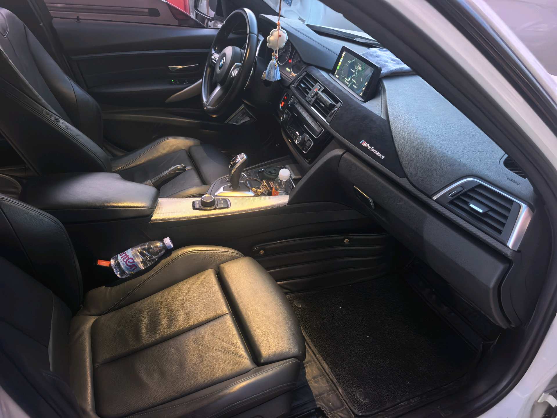 BMW 3 Series 2019 #4 BMW 3 Series 2019 car image #4