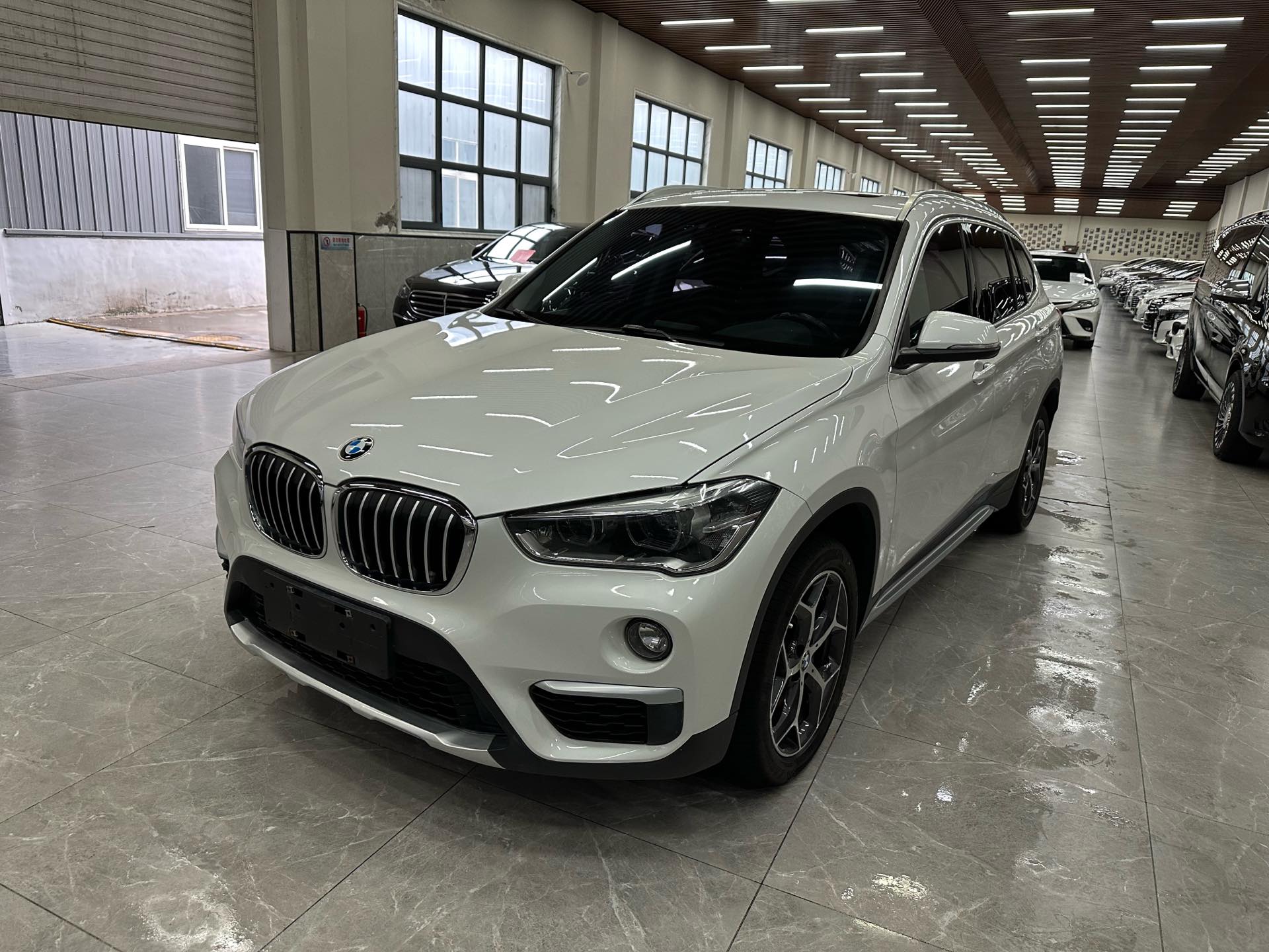 2018 2018 car image