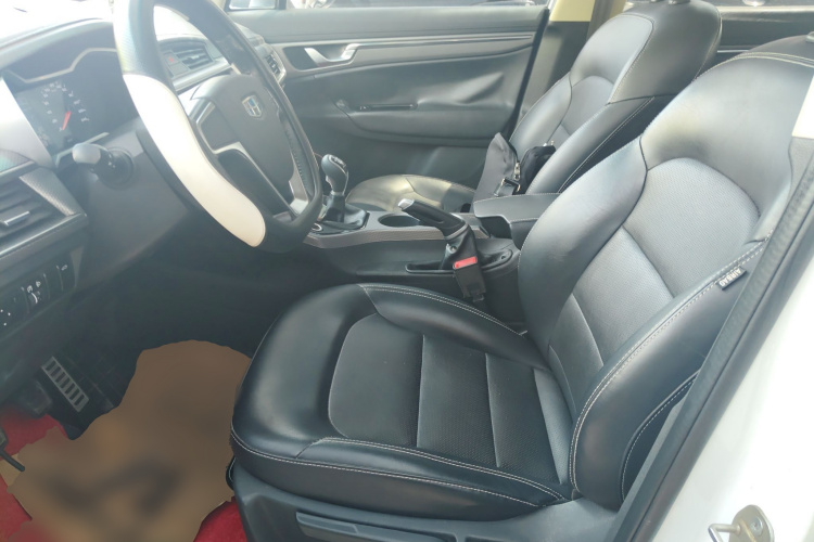 GEELY Emgrand GS 2017 car image #15