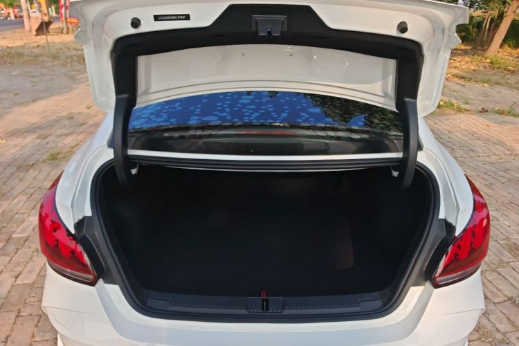 MG 5 2024 car image #19