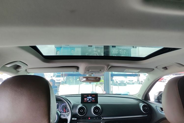 Audi A3 2016 immagine di auto #18