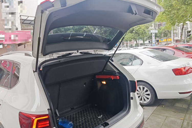 Volkswagen Tharu 2019 #19 Volkswagen Tharu 2019 car image #19