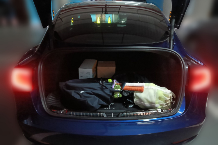 Tesla Model 3 2020 immagine di auto #21