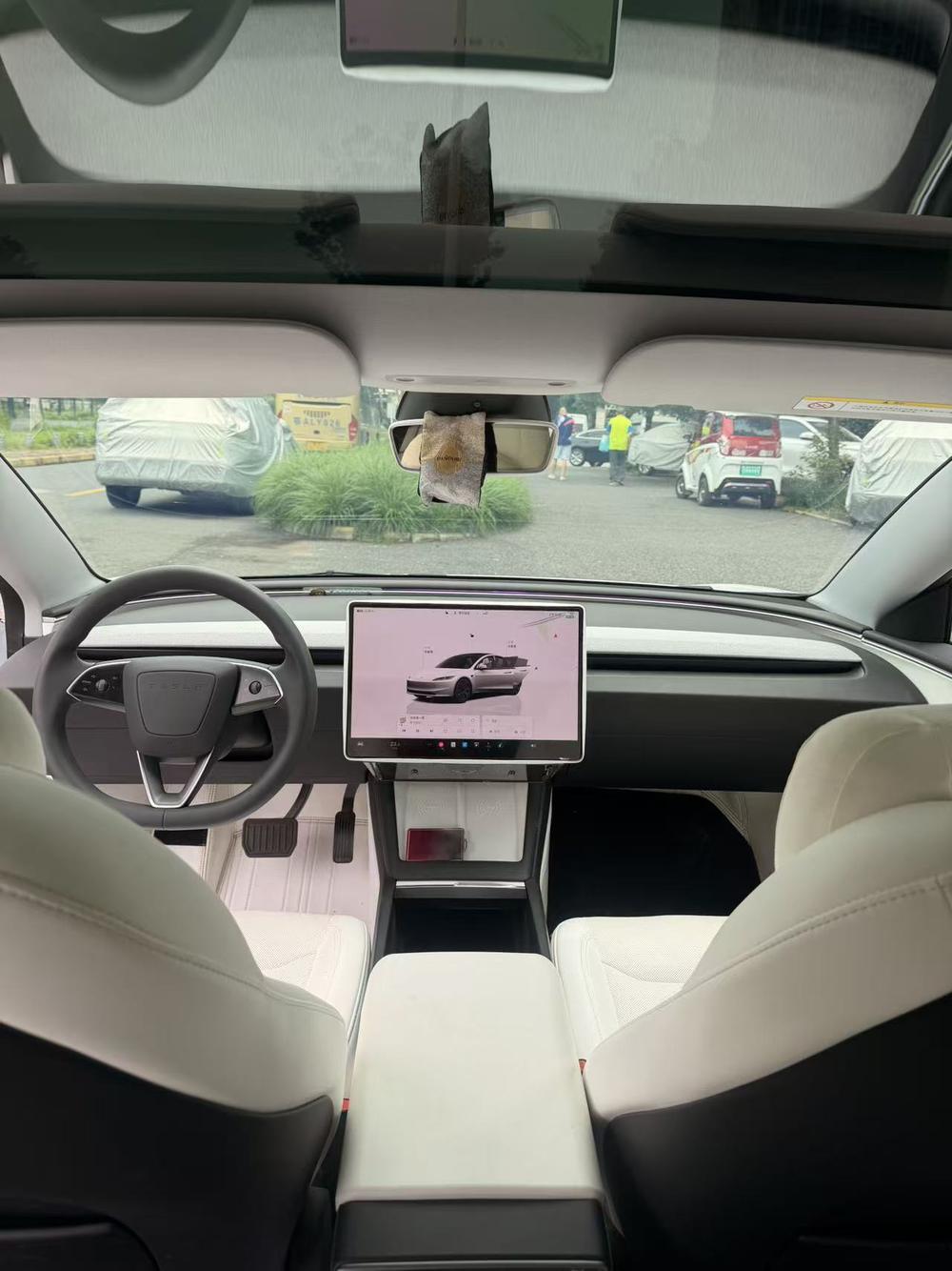 Tesla Model 3 2024 #8 Tesla Model 3 2024 car image #8