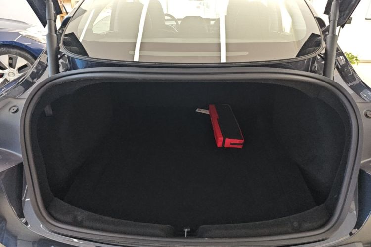 Tesla Model 3 2025 #19 Tesla Model 3 2025 car image #19