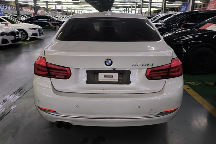 BMW 3 Series 2017 #6 BMW 3 Series 2017 car image #6