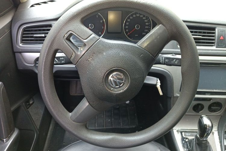 Volkswagen Lavida 2015 #14 Volkswagen Lavida 2015 car image #14