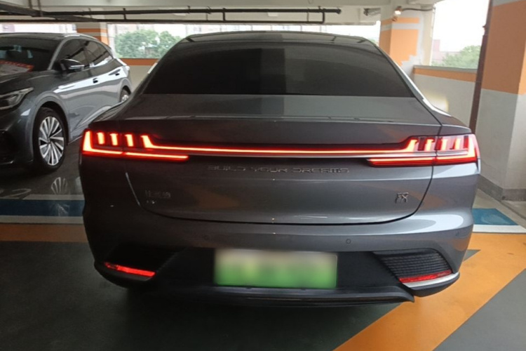 BYD Han 2022 imagen de coche #4