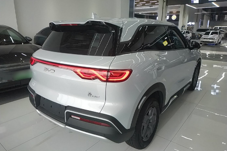 BYD YuanUP 2026 #7 BYD YuanUP 2026 immagine di auto #7