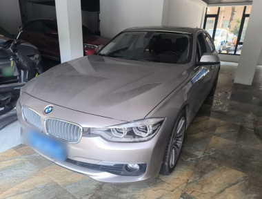 BMW 3 Series 2019 car image 