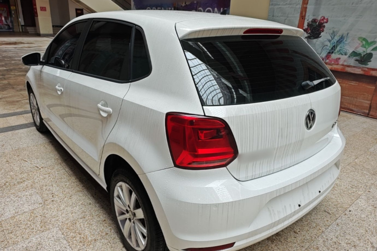 Volkswagen Polo 2015 #5 Volkswagen Polo 2015 car image #5