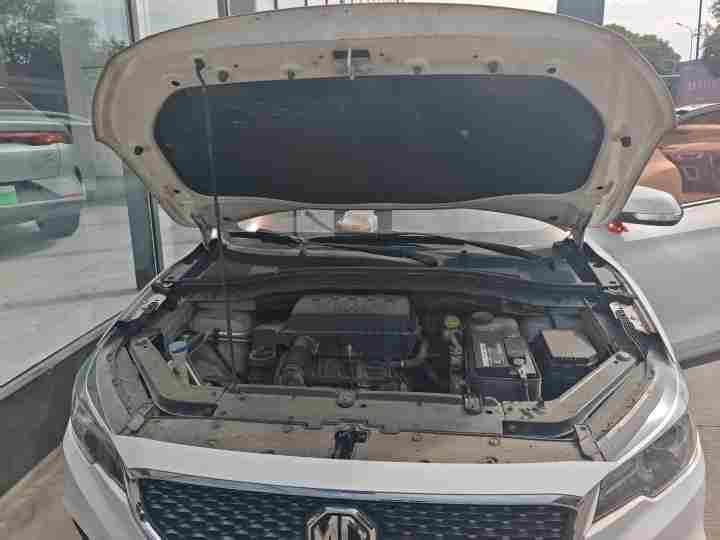 MG ZS 2018 image de voiture #25