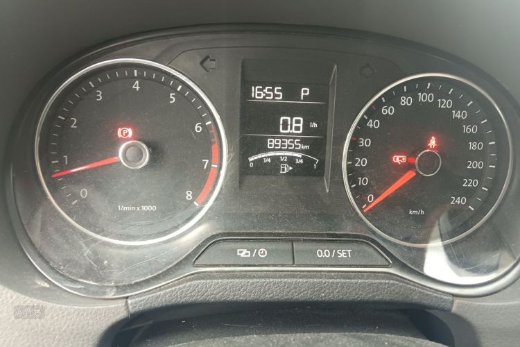 Volkswagen Polo 2016 #14 Volkswagen Polo 2016 car image #14