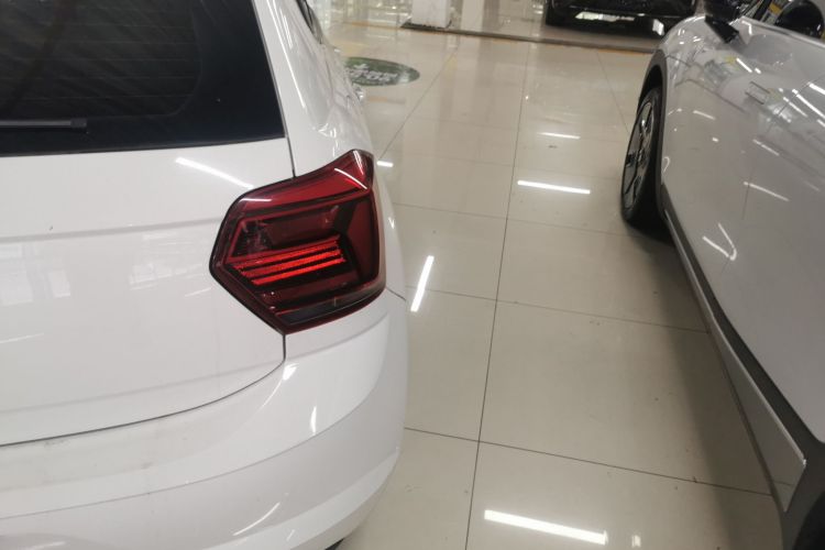 Volkswagen Polo 2021 imagem de carro #8