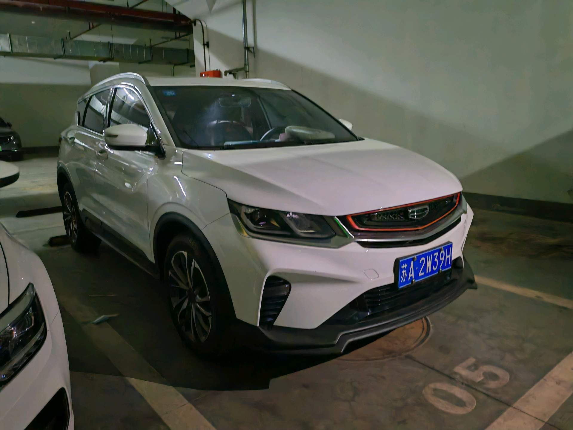 GEELY Coolray 2020 car image #3
