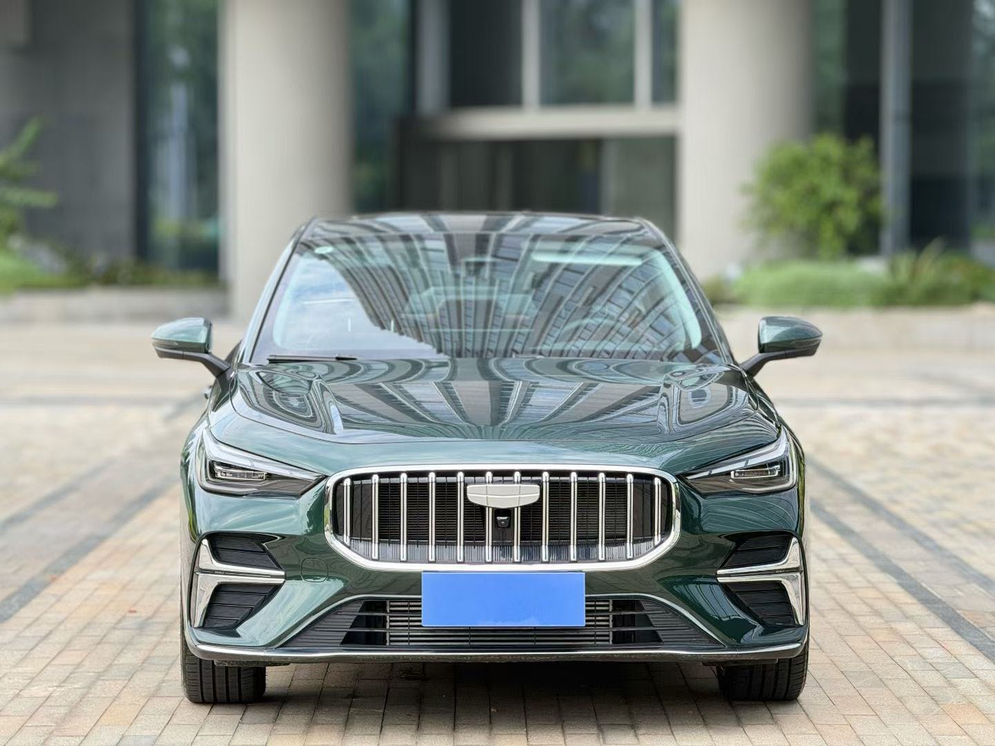 GEELY Emgrand 2025 #3 GEELY Emgrand 2025 car image #3