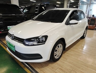 Volkswagen Polo 2016 Volkswagen Polo 2016 car image