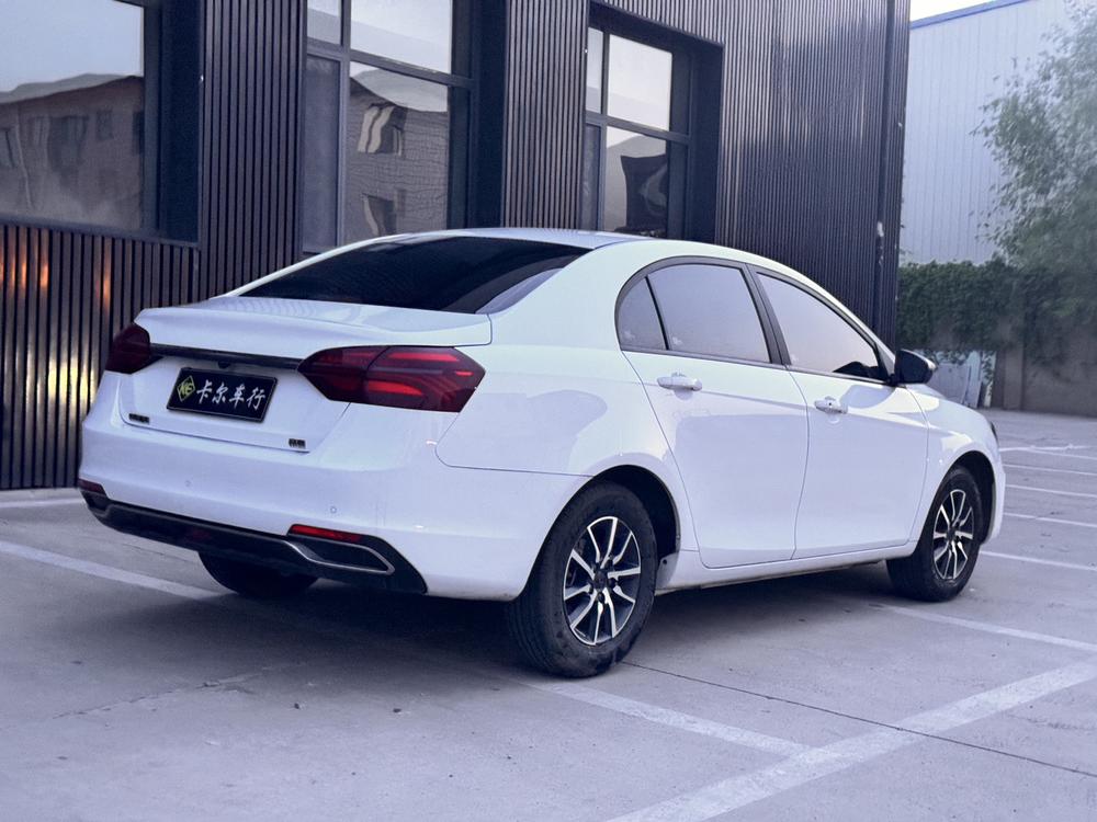 GEELY Emgrand 2020 #6 GEELY Emgrand 2020 car image #6