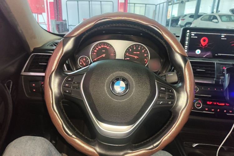 BMW 3 Series 2018 #11 BMW 3 Series 2018 image de voiture #11
